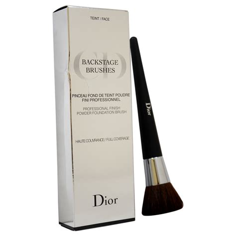 foundation brush dior